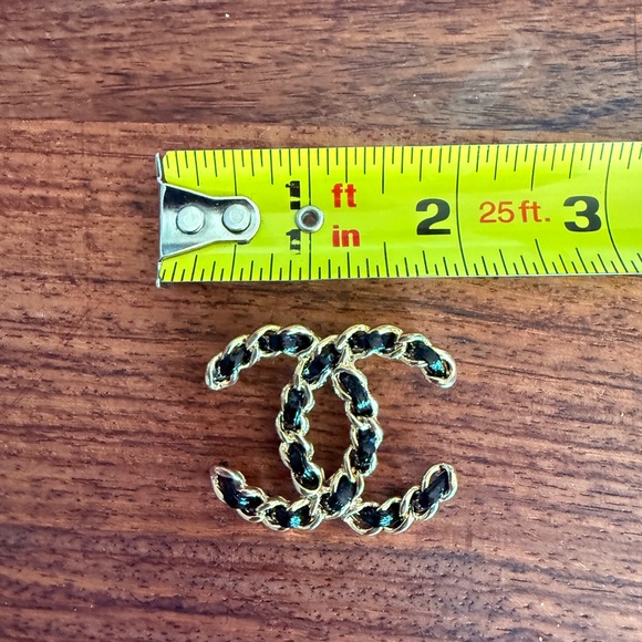 CHANEL Gold and Black Chain Logo Brooch - Picture 2 of 2